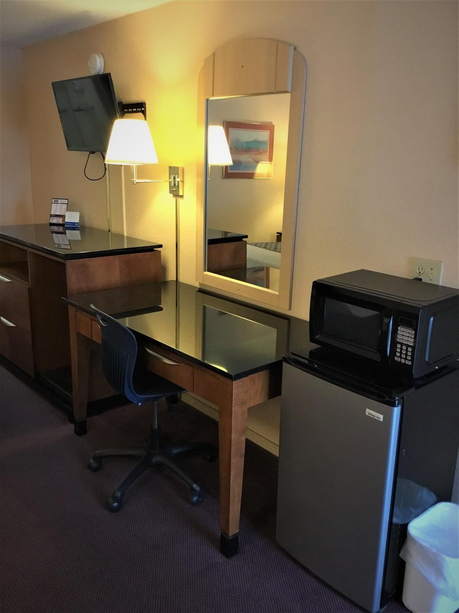 Rodeway Inn Findlay Kültér fotó