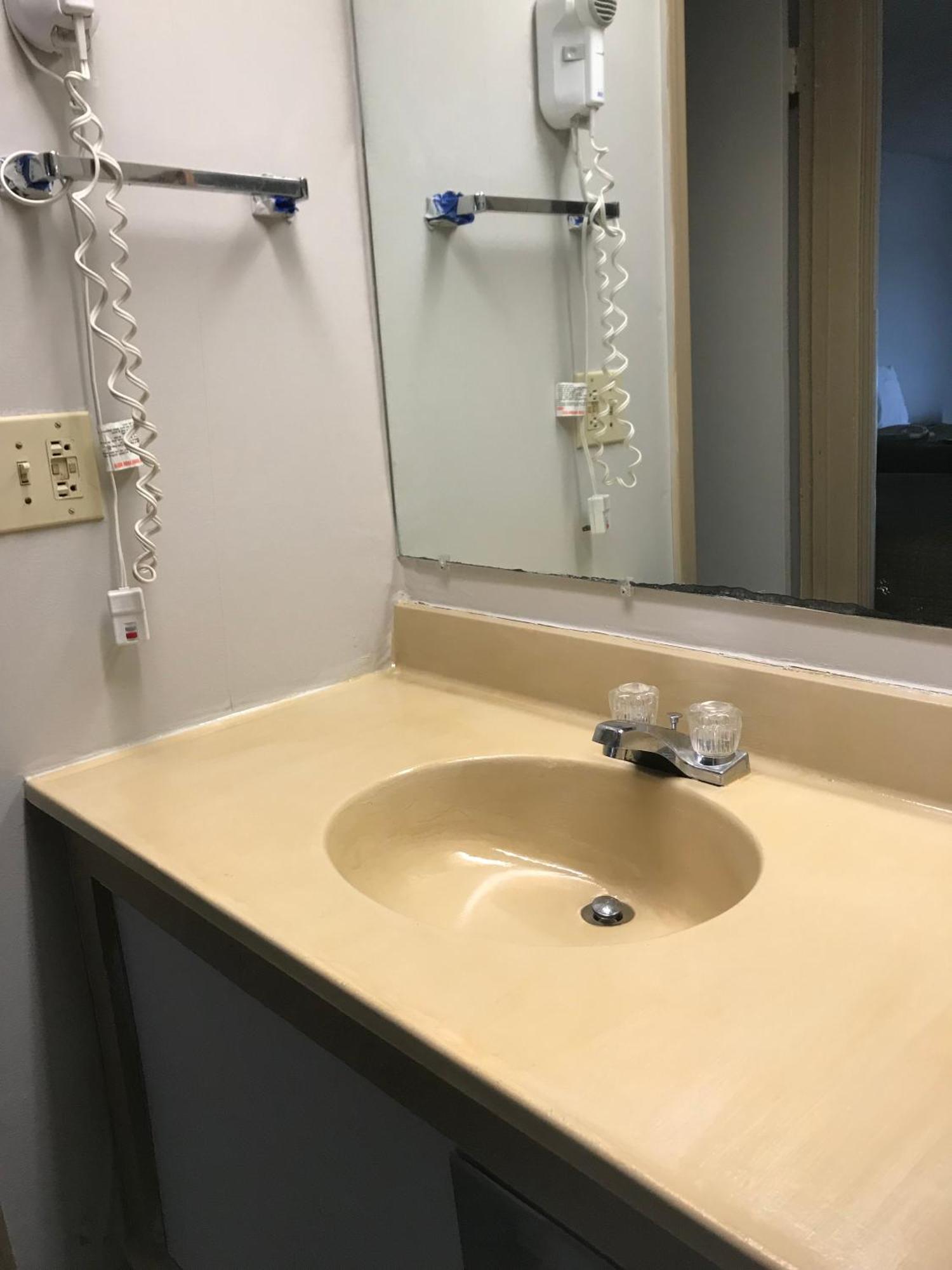 Rodeway Inn Findlay Kültér fotó